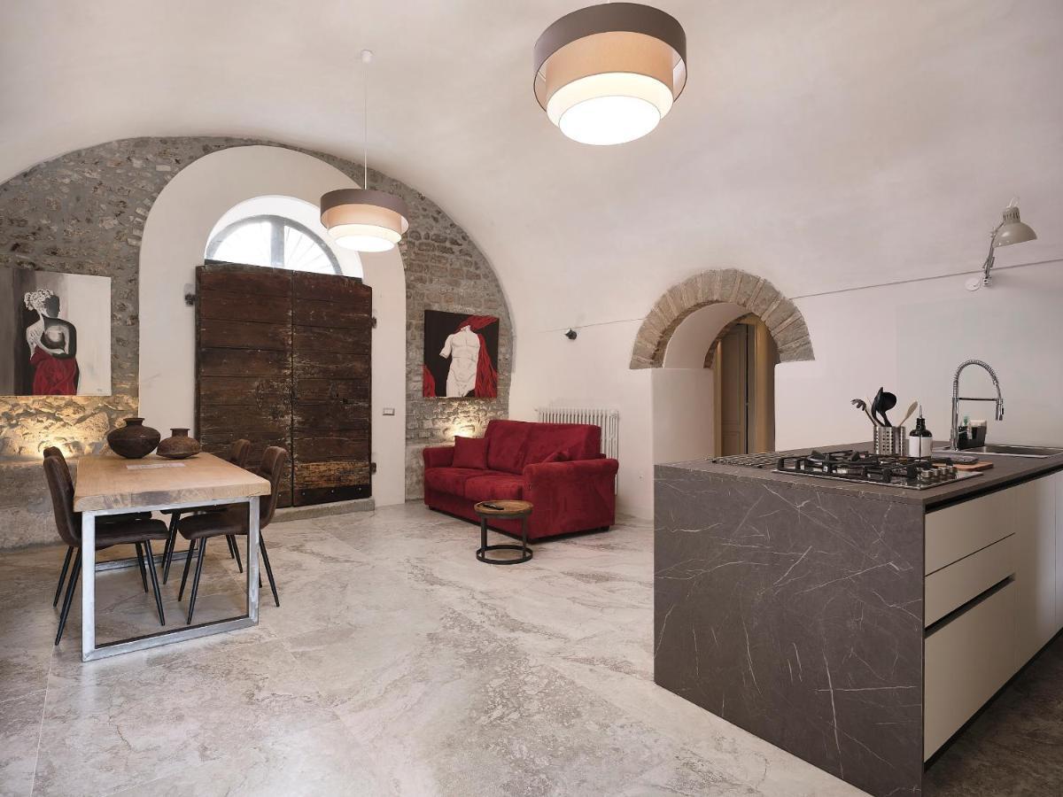 Agriturismo Castello Santa Margherita Cori エクステリア 写真