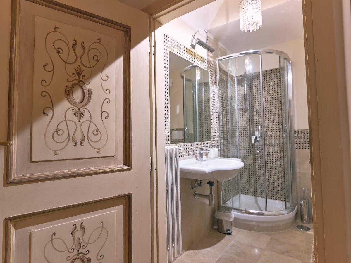 Agriturismo Castello Santa Margherita Cori エクステリア 写真