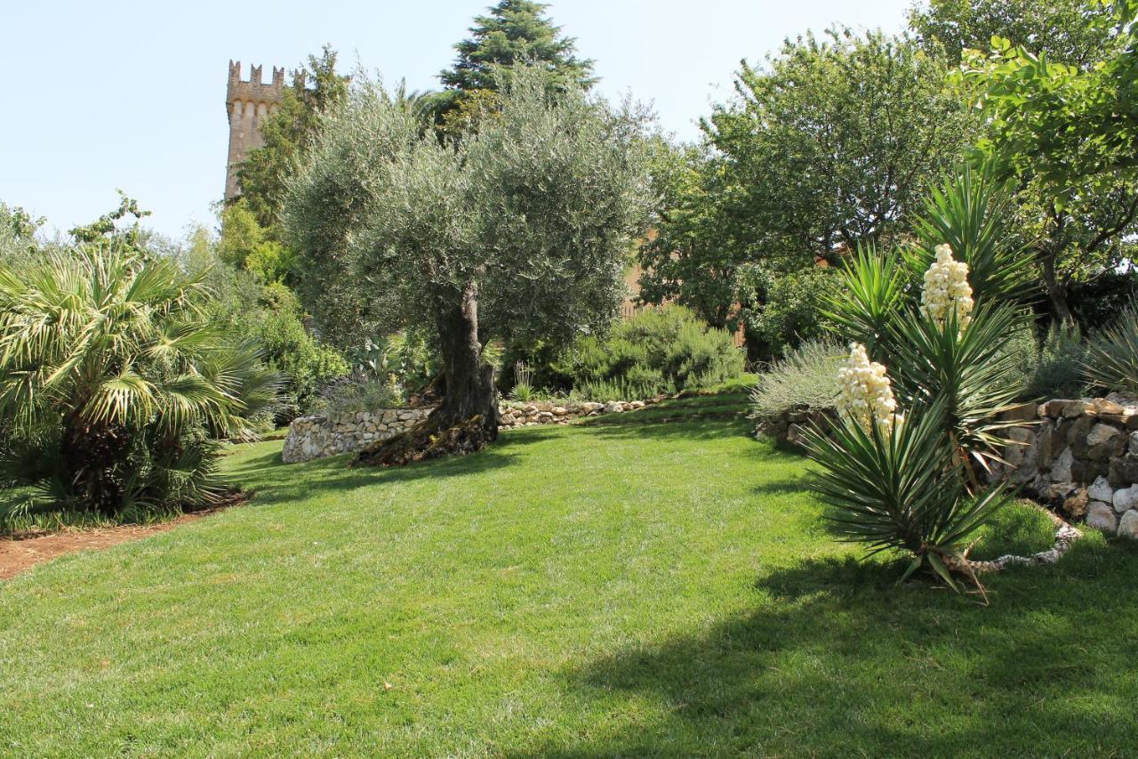 Agriturismo Castello Santa Margherita Cori エクステリア 写真