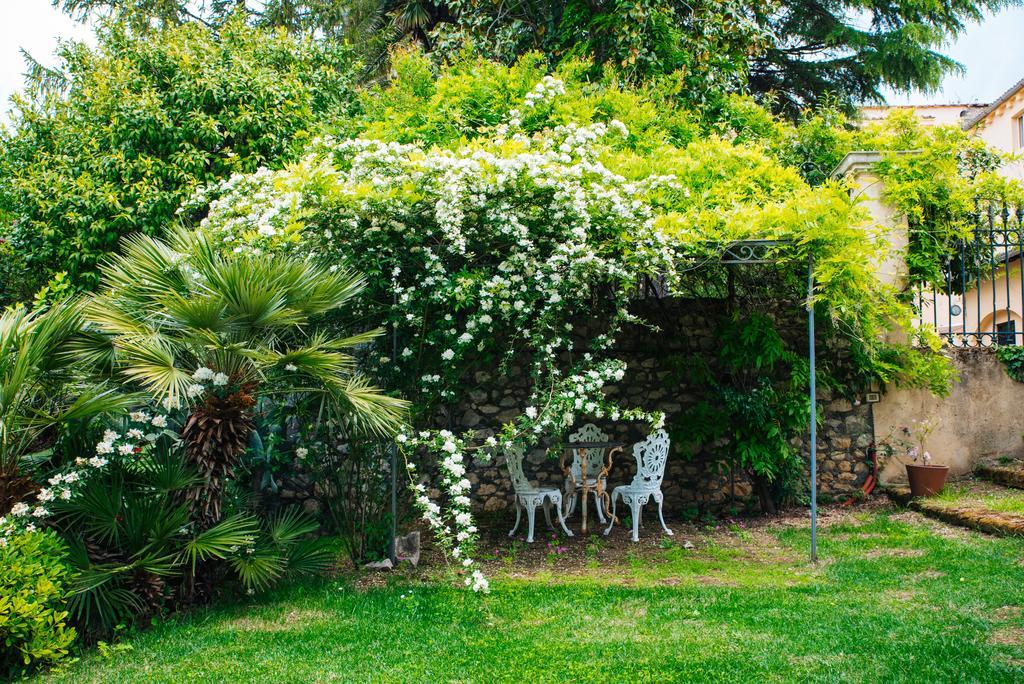 Agriturismo Castello Santa Margherita Cori エクステリア 写真